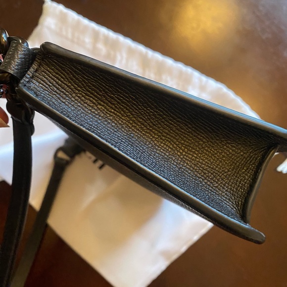 Coach -Leather Shoulder Bag - Picture 10 of 11